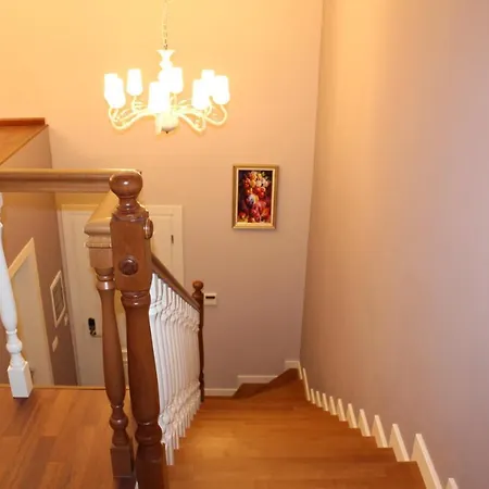 Hotel Daku 4*