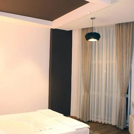 Daku Hotel Yrshek