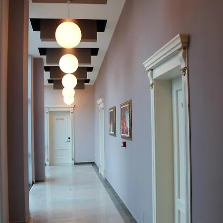 Hotel Daku Yrshek