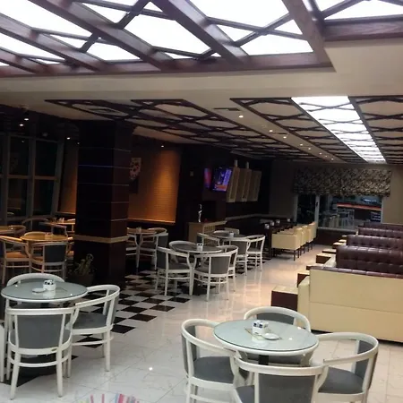 Daku Hotel 4*
