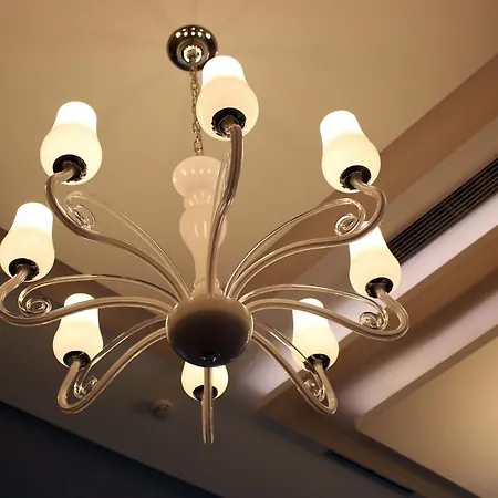 Daku Hotel Yrshek